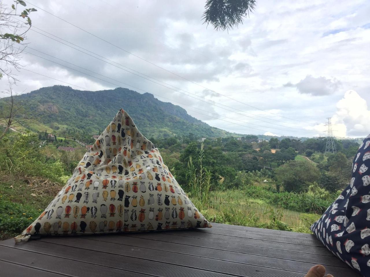 Red Z Cool Mountain Hotel Khao Kho Exterior foto